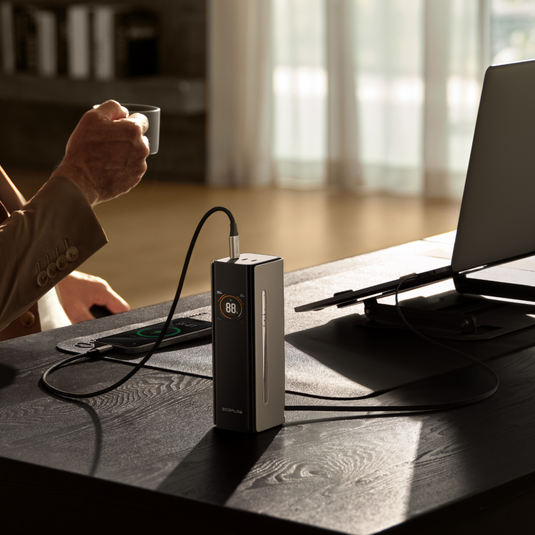 EcoFlow RAPID Pro Power Bank(27,650mAh, 300W, 140W USB-Cケーブル内蔵)