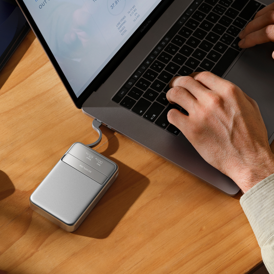 Qi2ワイヤレス充電対応 EcoFlow RAPID Magnetic Power Bank (10,000mAh)