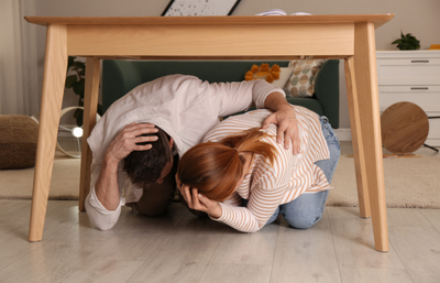 震度4の揺れはどれくらい？人・家具への影響や最大震度4の被害事例と対策もご紹介