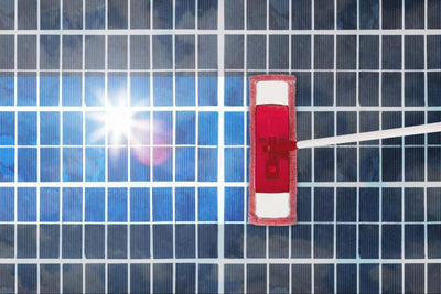 太陽光発電のメンテナンス費用はいくらが相場？内訳や抑える方法を解説