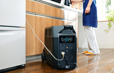 蓄電池とは何かを簡単に解説！充放電の仕組みや太陽光発電の活用も紹介