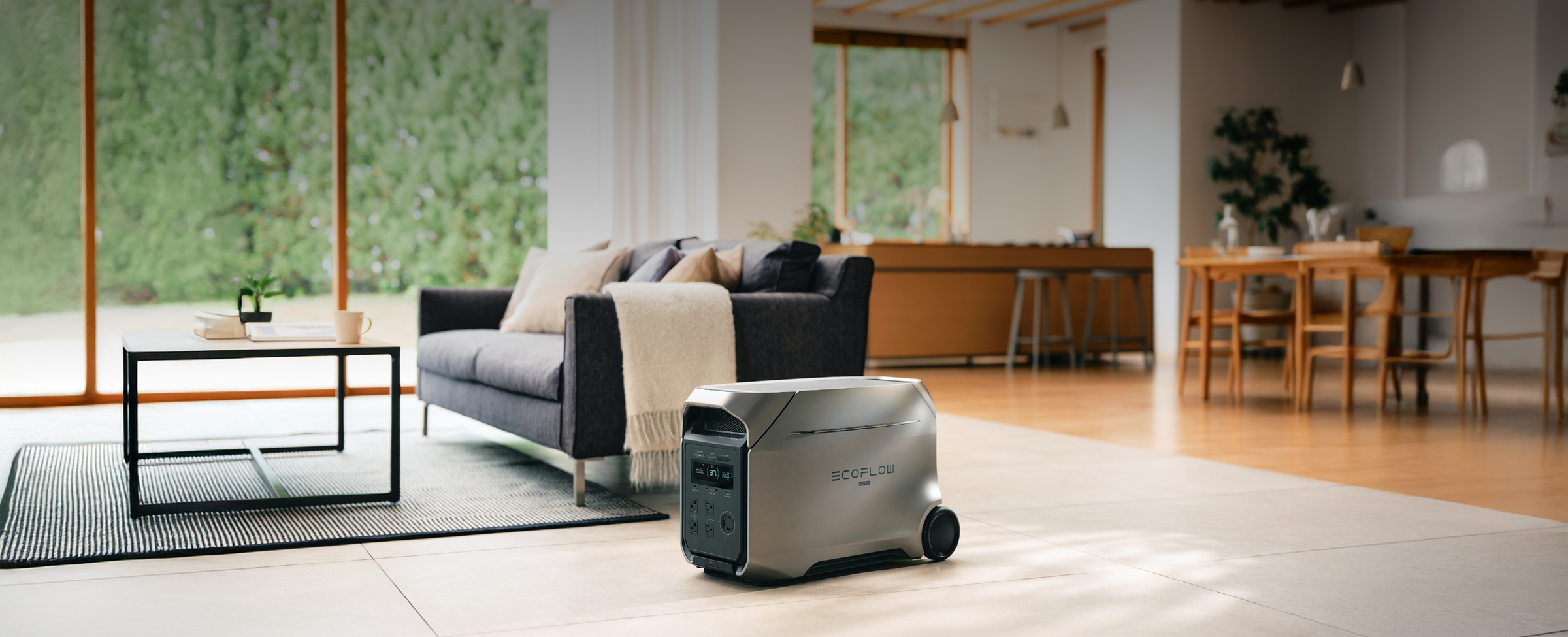 EcoFlow DELTA 3 Ultra Plusをリビングに設置した様子。キャスター付きで移動しやすい大容量非常用電源